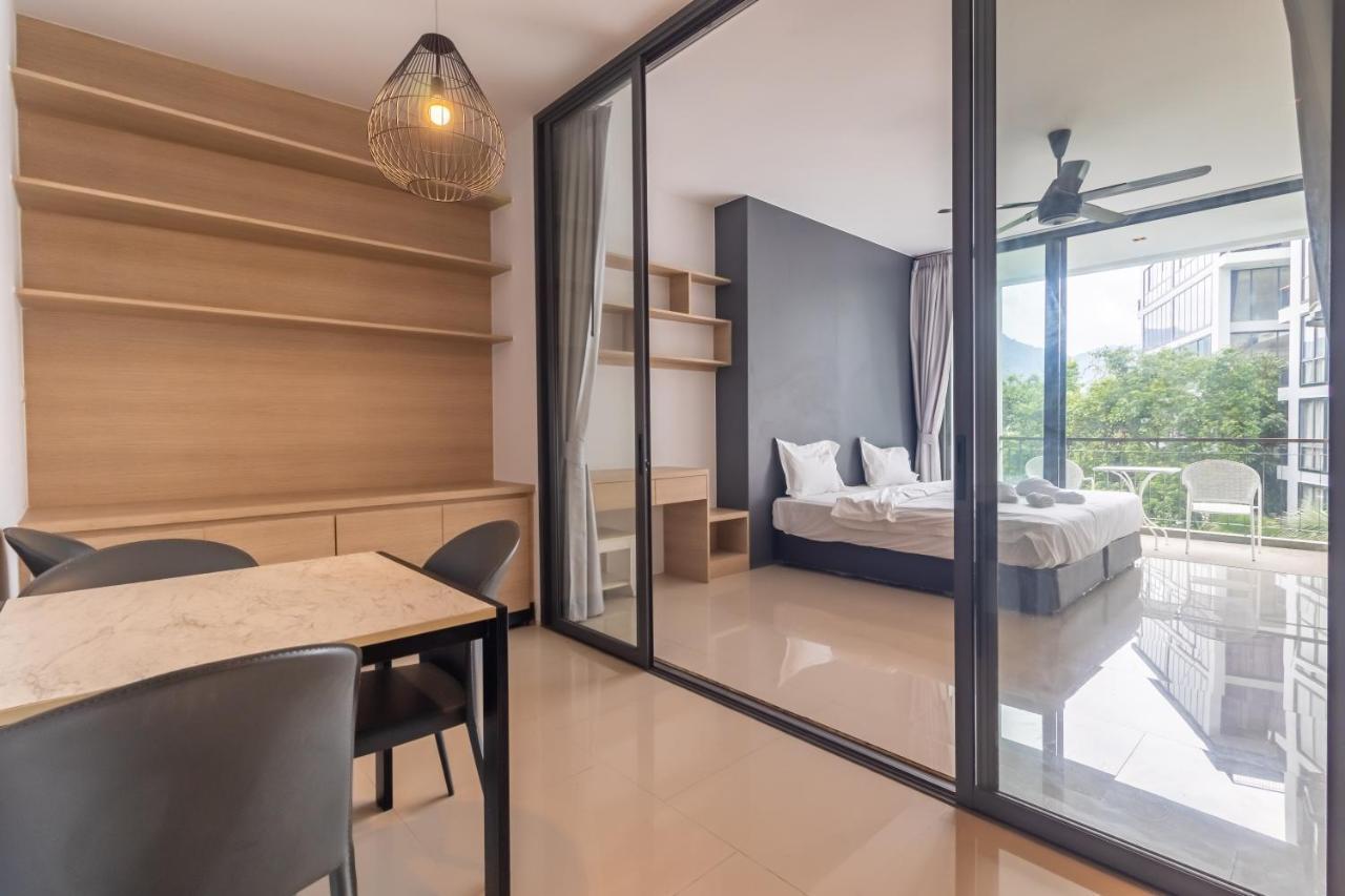 Icon Park Phuket Condo Buitenkant foto