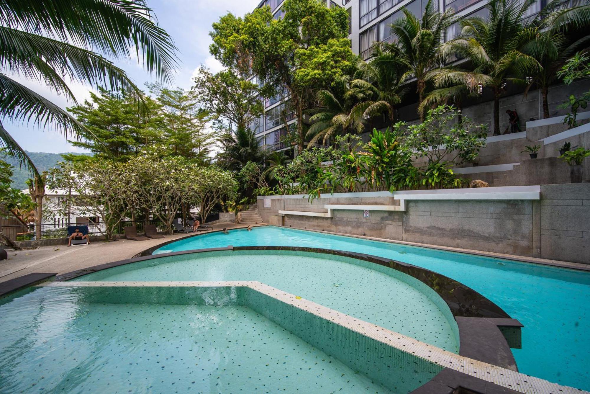 Icon Park Phuket Condo Buitenkant foto