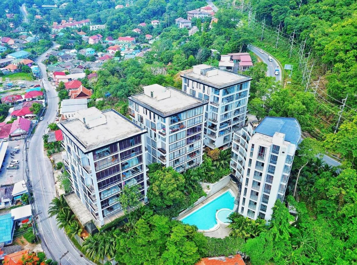 Icon Park Phuket Condo Buitenkant foto